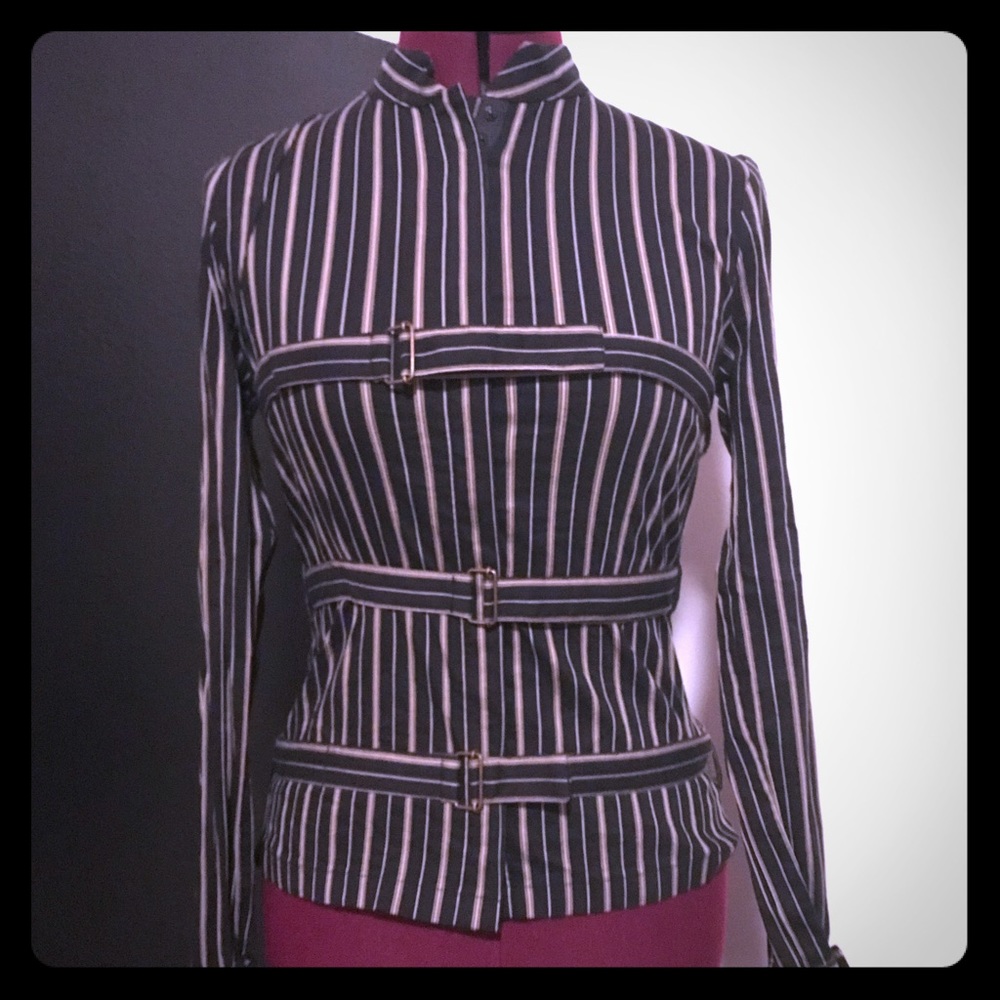 Mireya Ruiz buckle and strap button up